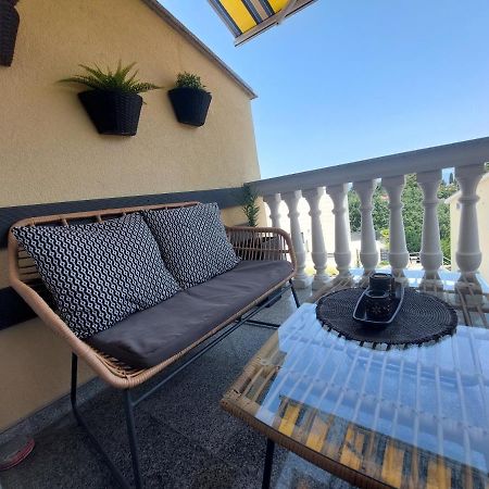 Apartman Moris Малинска Экстерьер фото