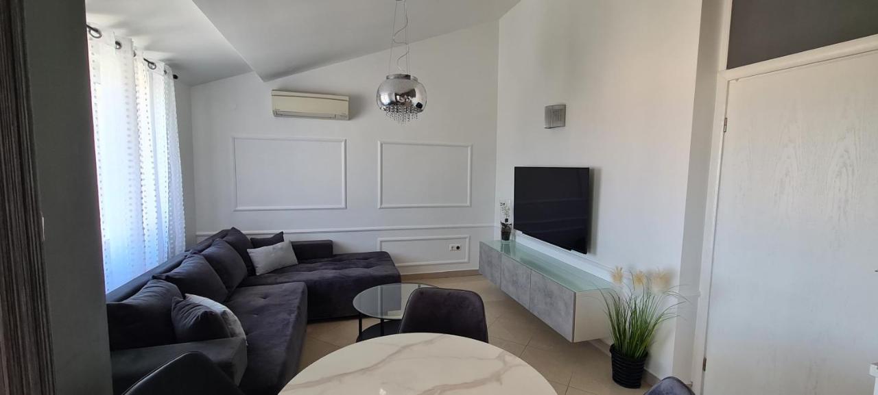 Apartman Moris Малинска Экстерьер фото