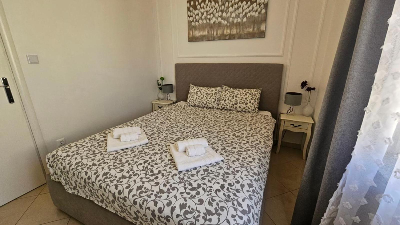 Apartman Moris Малинска Экстерьер фото